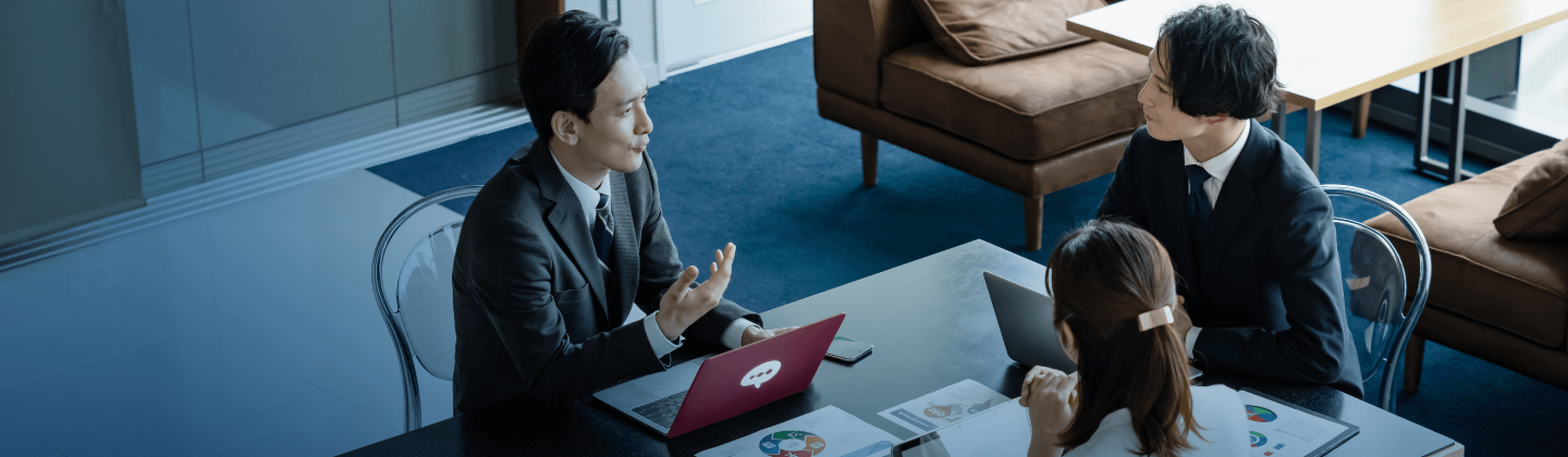 プロフェッショナルなビジネスミーティング